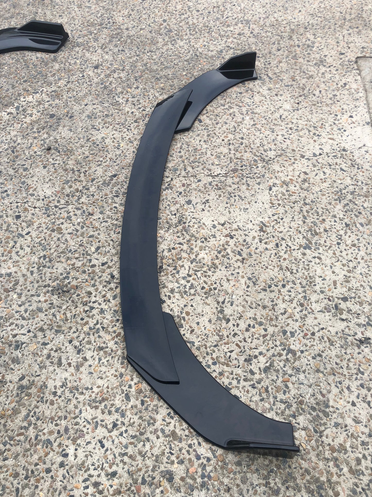 universal front lip splitter