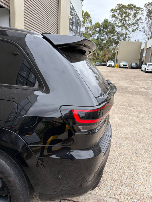 Grand Cherokee Boot Trunk Middle Spoiler