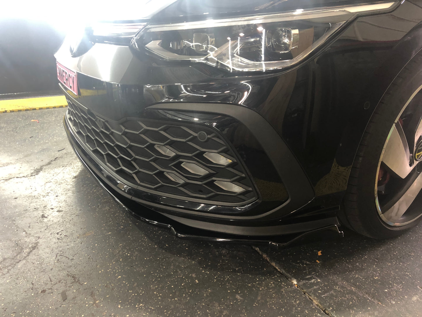 Volkswagen Golf MK8 GTI R Front lip splitter spoiler