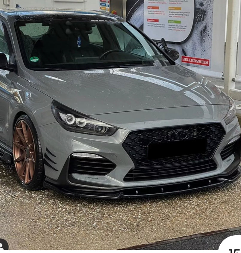 Hyundai i30 N front lip splitter